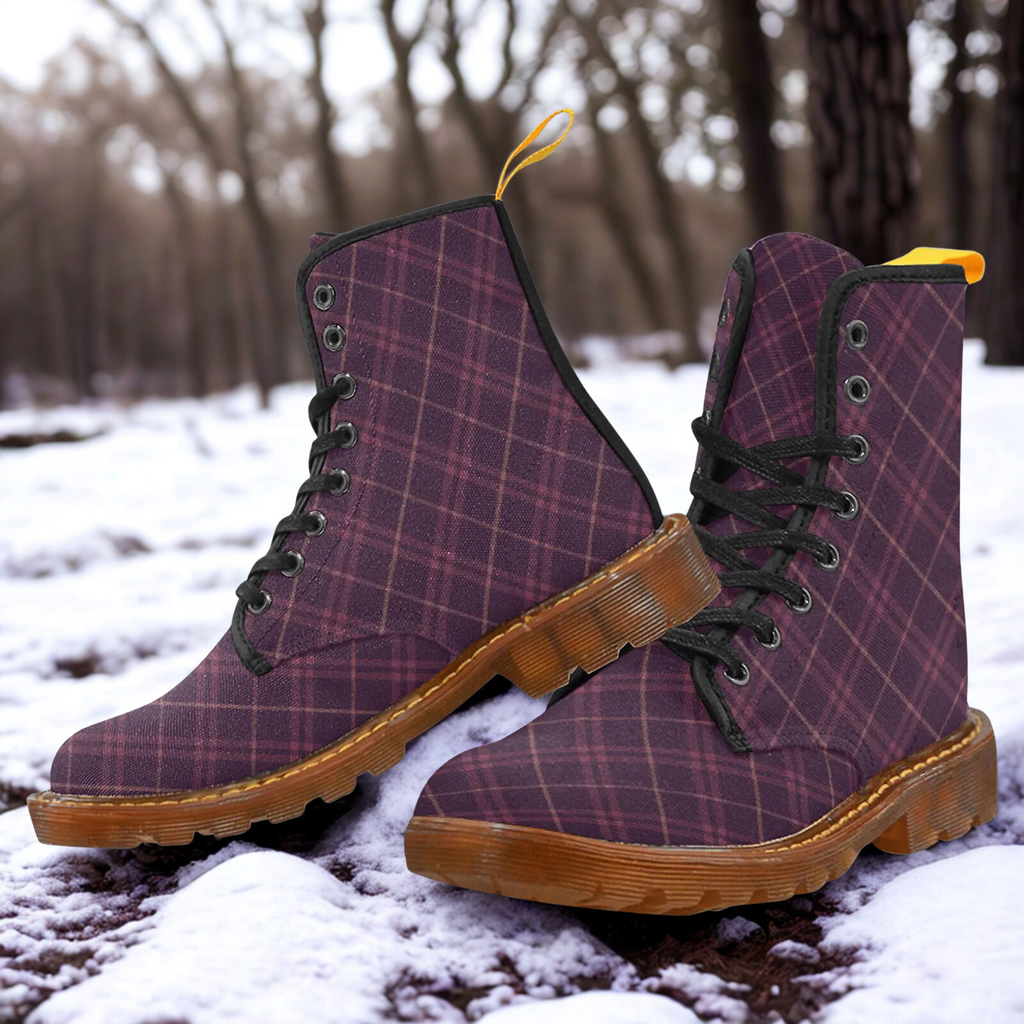 Damen Boots mit Pflaume-Mauve Karo | Winter Lace Up Canvas Boots | Bequeme stylische Karoboots für Herbst & Winter