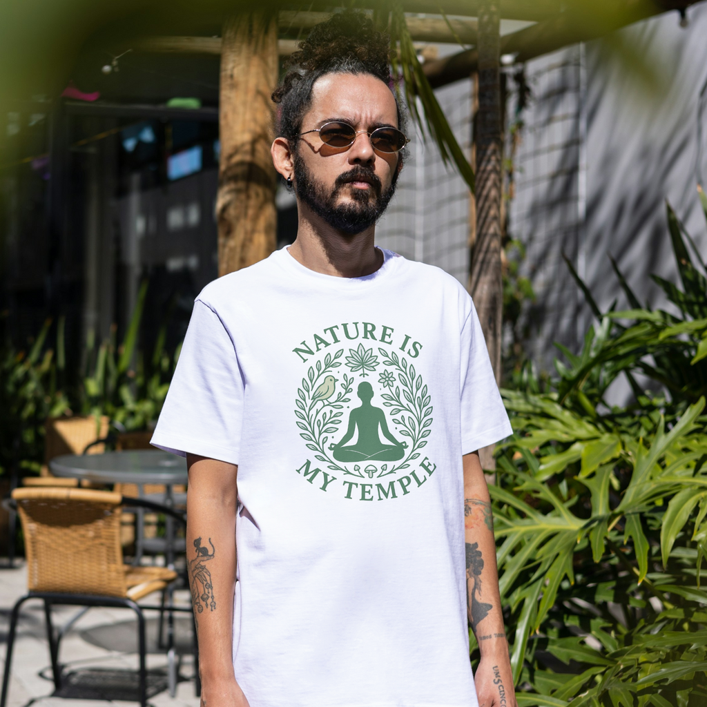 Nature is My Temple – Achtsamkeit & Natur T-Shirt für Yogis und Naturliebhaber
