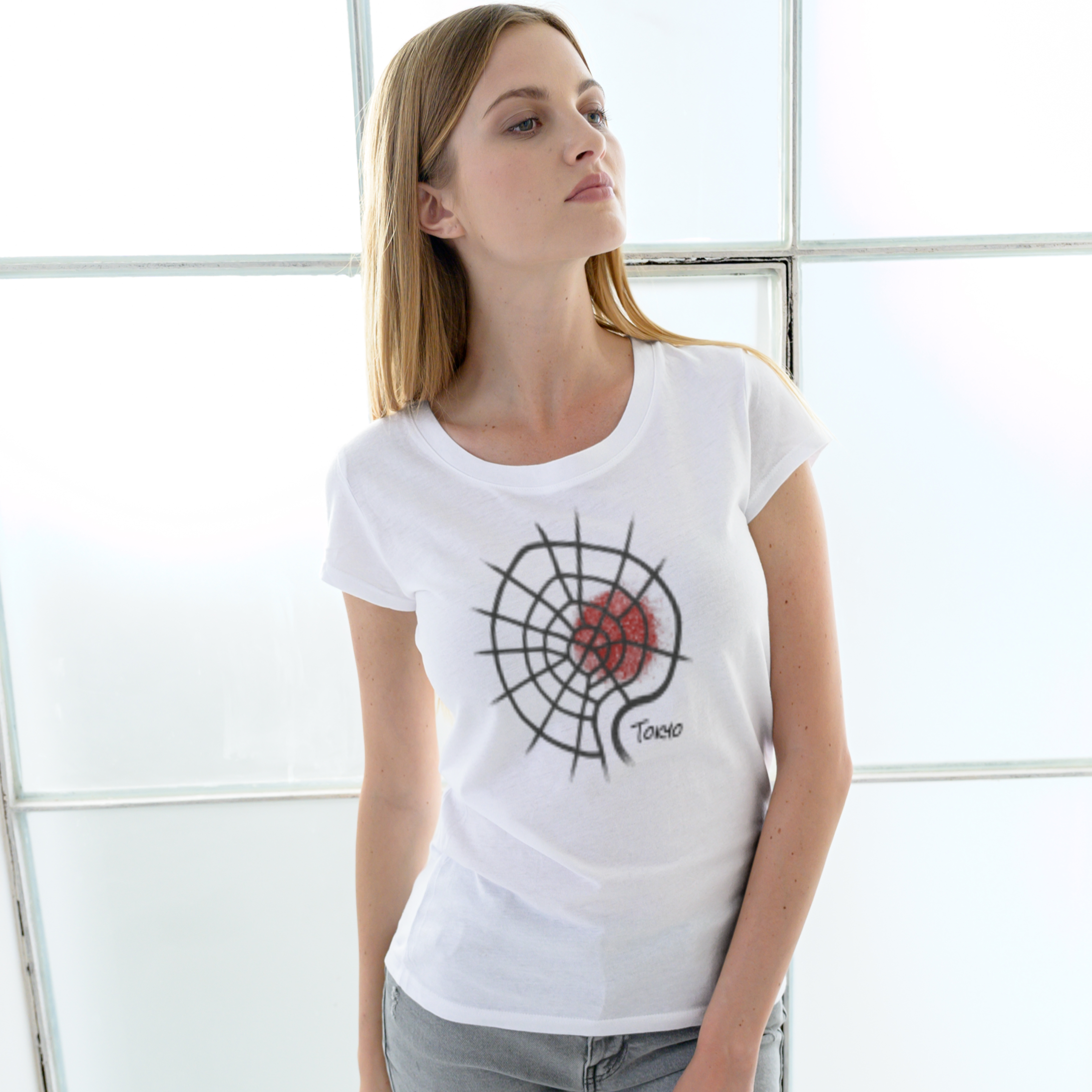 Stylisches Damen T-Shirt mit Tokyo Stadtkarte – Japan Streetwear Look